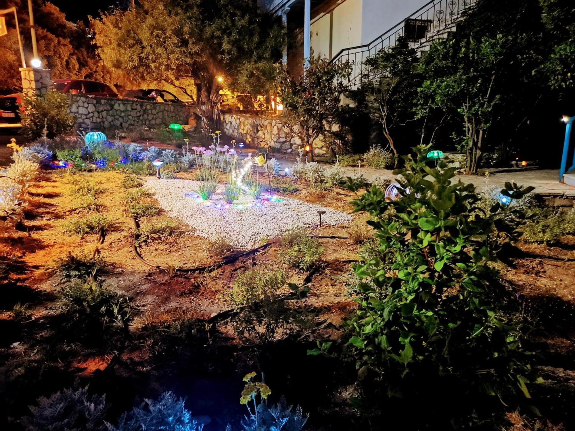 Iris Studios Áyios Nikítas エクステリア 写真